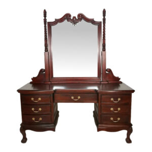 Chippendale Mahogany Dressing Table