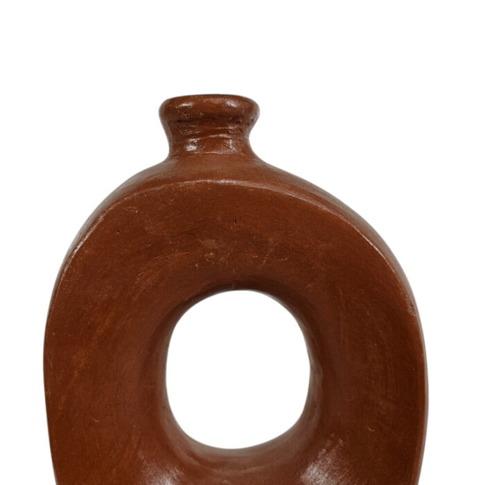 Akua-Decorative-Vase-23cm-Close-Up-Top.jpg Akua-Decorative-Vase-23cm-Close-Up-Top.jpg