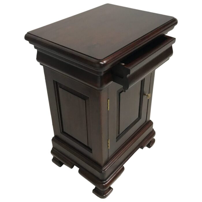 BUA0029B-Bedside-Vanessa-1-Door-Right-Angle02-Sotran-1-scaled-e1598280482940.jpg BUA0029B-Bedside-Vanessa-1-Door-Right-Angle02-Sotran-1-scaled-e1598280482940.jpg