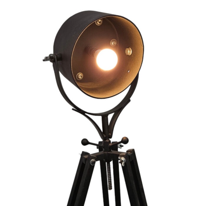 Bolts-Black-Steel-Tripod-Floor-Standing-Lamp-Close-Up-On.jpg Bolts-Black-Steel-Tripod-Floor-Standing-Lamp-Close-Up-On.jpg