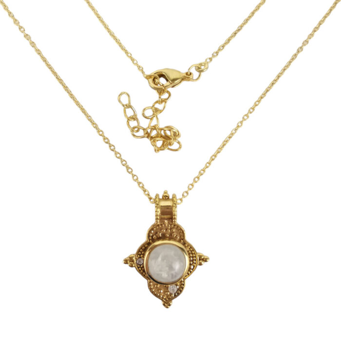 Brass-Moonstone-Necklace-2.jpg Brass-Moonstone-Necklace-2.jpg