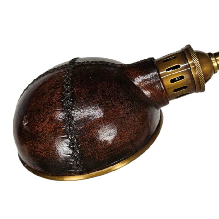 Brass-and-leather-desk-lamp.jpg