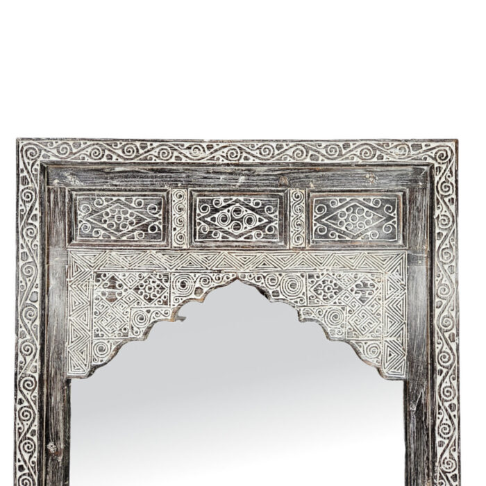 Carved-Brown-Wash-Arch-Mirror-Close.jpg Carved-Brown-Wash-Arch-Mirror-Close.jpg