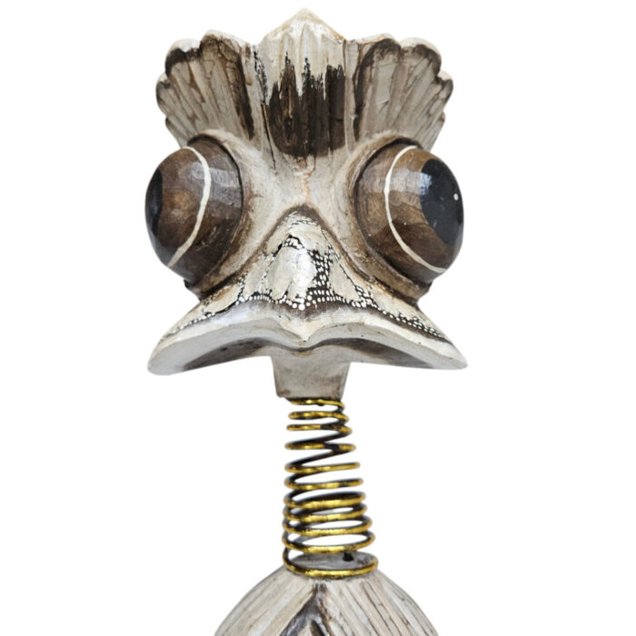 Emo-80cm-Spiral-Bird-Close-Up-Head.jpg Emo-80cm-Spiral-Bird-Close-Up-Head.jpg