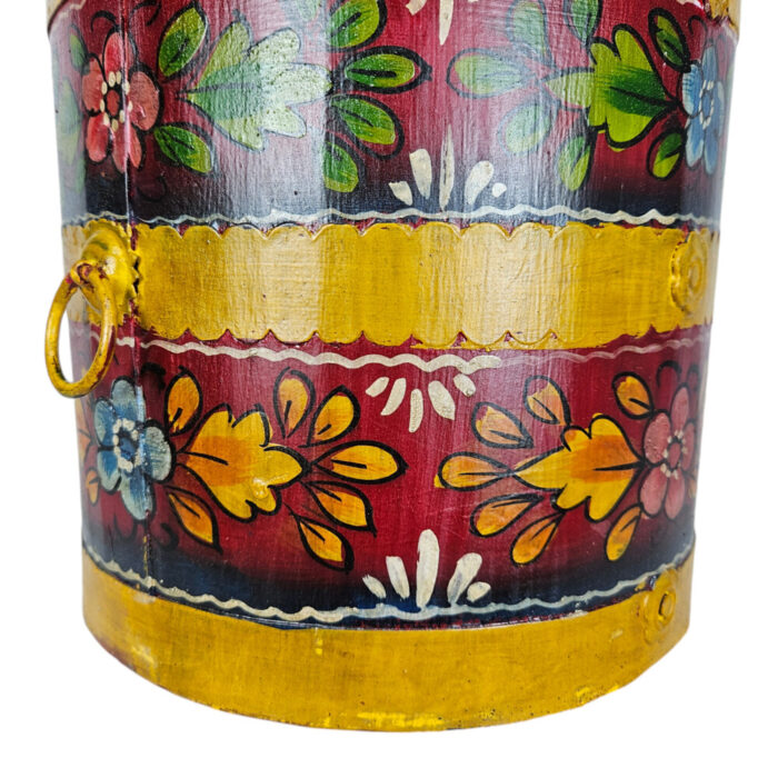 Floral-Flora-Metal-Bucket-Bottom-Close-Up.jpg Floral-Flora-Metal-Bucket-Bottom-Close-Up.jpg