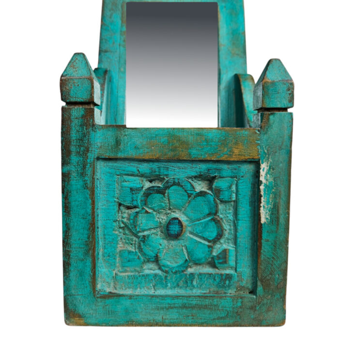 Green-Mirror-With-Holder-Close.jpg
