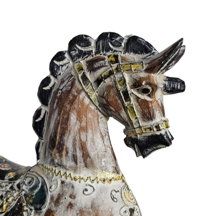 Horse-Cina-40cm-Close-Up-Head.jpg Horse-Cina-40cm-Close-Up-Head.jpg