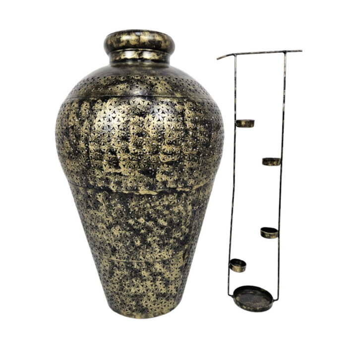 Iron-Floor-Standing-Lantern-Pot.jpg Iron-Floor-Standing-Lantern-Pot.jpg