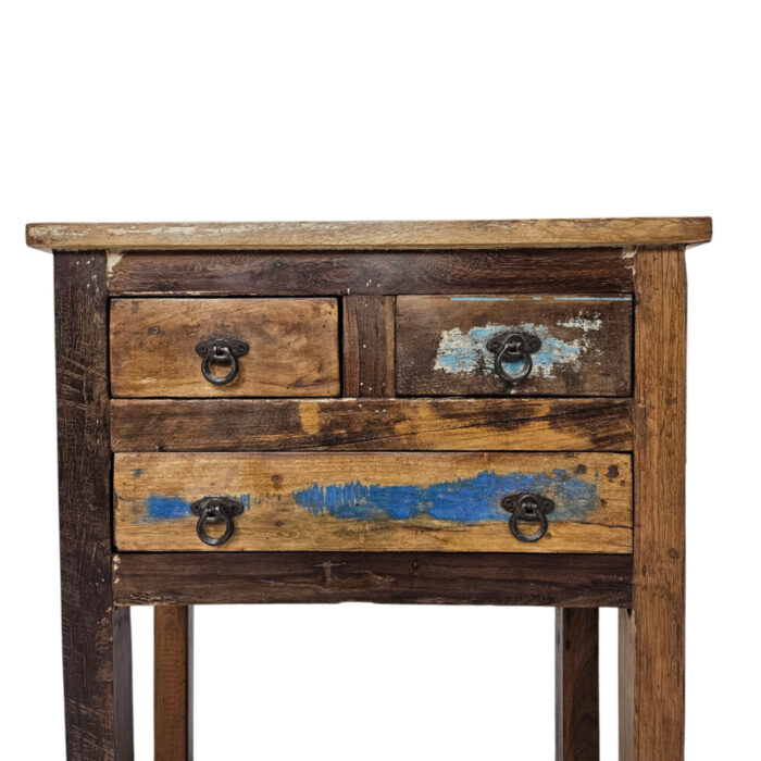 Nautical-3-Drawer-Bedside-Pedestal-Close-Up.jpg Nautical-3-Drawer-Bedside-Pedestal-Close-Up.jpg