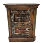 Raaz-Chunky-P4-Bedside-Pedestal-Top.jpg