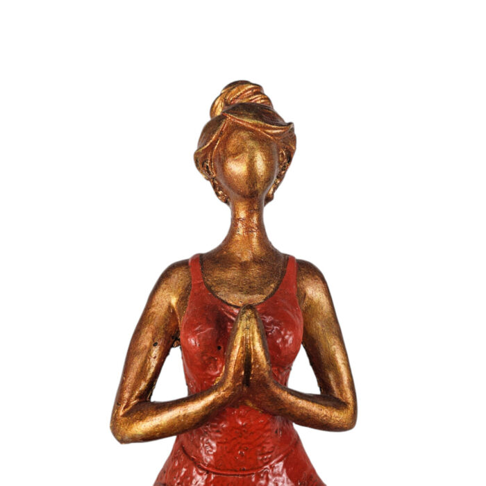 Red-And-Gold-Yoga-Lady-Close-Up.jpg Red-And-Gold-Yoga-Lady-Close-Up.jpg
