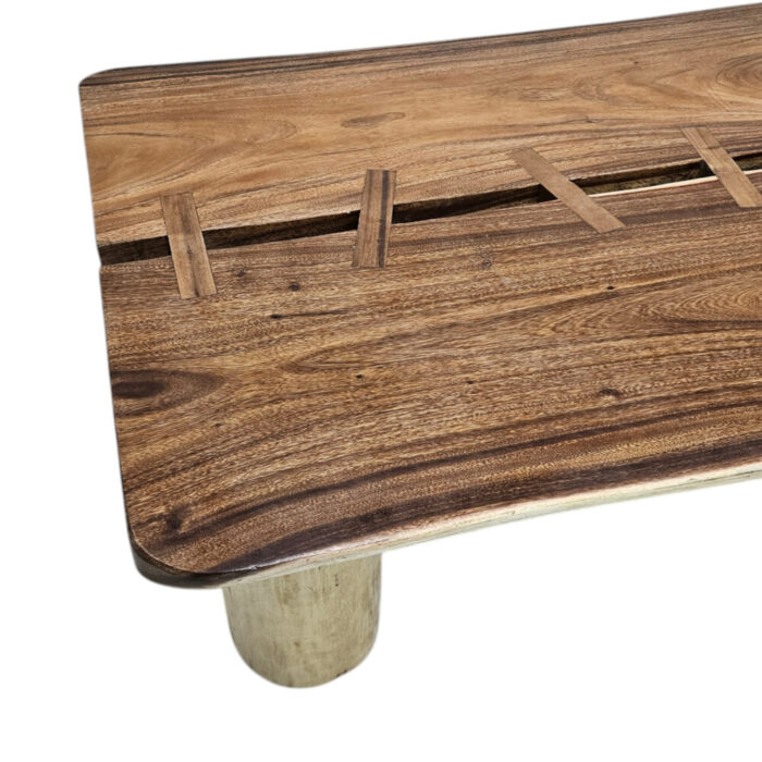 Suar-S2-Dining-Table-Top-Close.jpg Suar-S2-Dining-Table-Top-Close.jpg