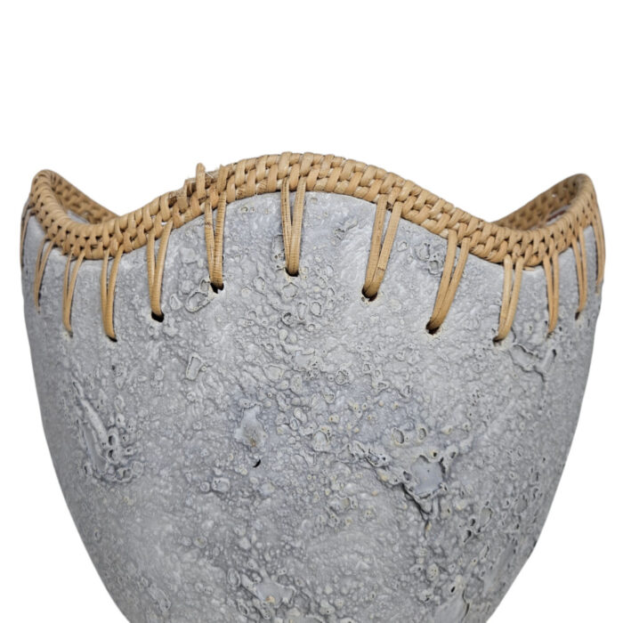 Terra-Oval-Moon-Vase-Close-Up.jpg Terra-Oval-Moon-Vase-Close-Up.jpg