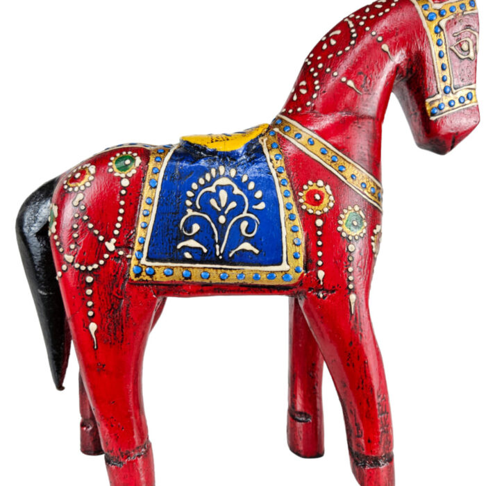 Wooden-Red-Dekorative-Horse-Close-Up-View.jpg Wooden-Red-Dekorative-Horse-Close-Up-View.jpg