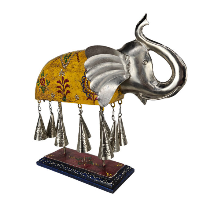 Yellow-Metal-Dekorative-Elephant-On-Stand-Front-Side.jpg Yellow-Metal-Dekorative-Elephant-On-Stand-Front-Side.jpg