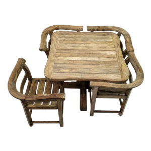 Interlocking Wooden Mundo Dining Set With Chairs