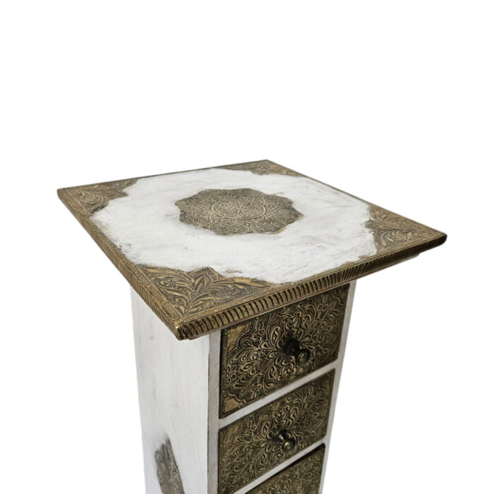Decor-5-drawer-side-table-cream-close.jpg Decor-5-drawer-side-table-cream-close.jpg