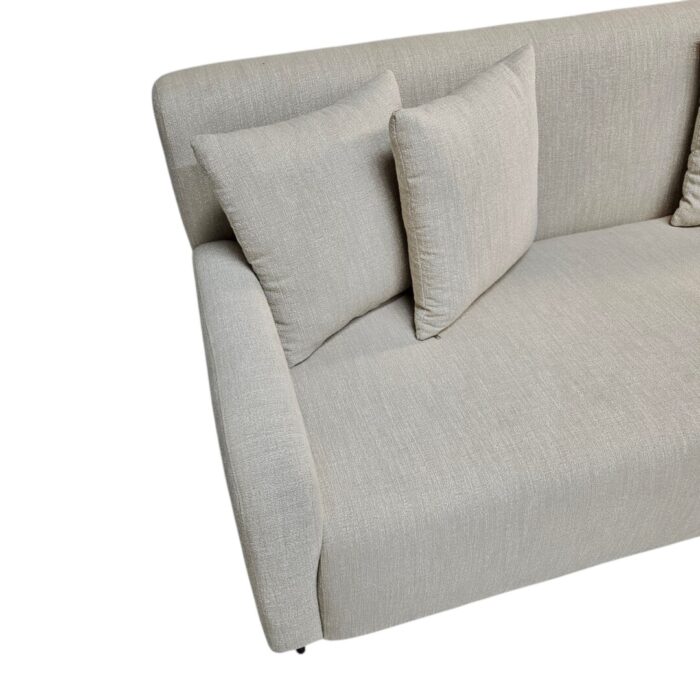 Amore Sofa Close Top Amore Sofa Close Top