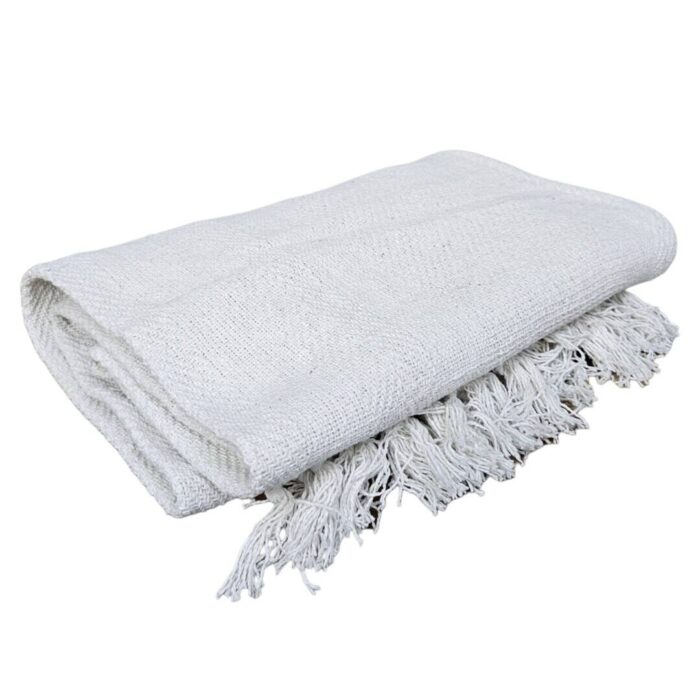 White Throw_1 White Throw_1
