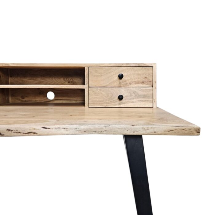 Skadi Desk Steel MBB2600 Close Side Skadi Desk Steel MBB2600 Close Side
