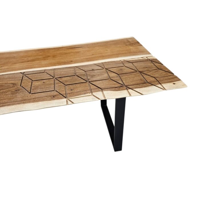 Davian Suar Dining Table