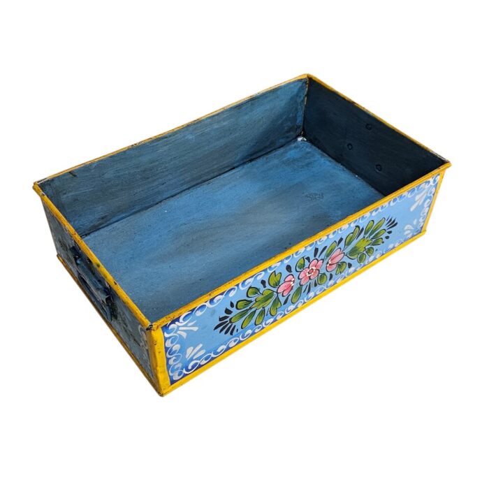Painted Metal Storage Tray KMH9075A side