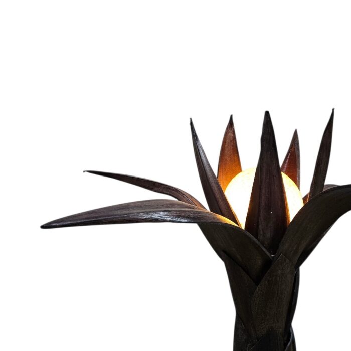 Palm Twist Side Table Lamp NIM0210 Close