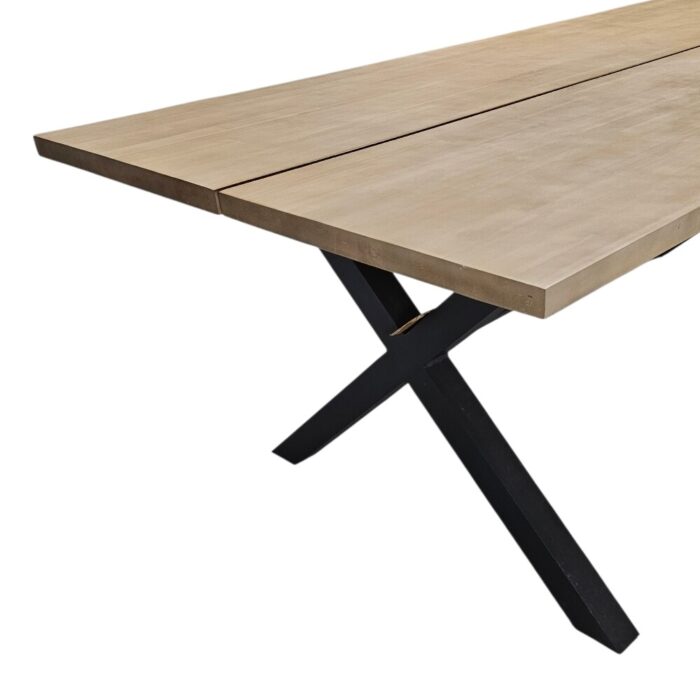 Sotran Dekorativ Acacia X-Leg Dining Table