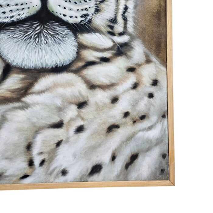 Snow-Leopard-Painting-KRE3678-Bottom.jpg Snow-Leopard-Painting-KRE3678-Bottom.jpg