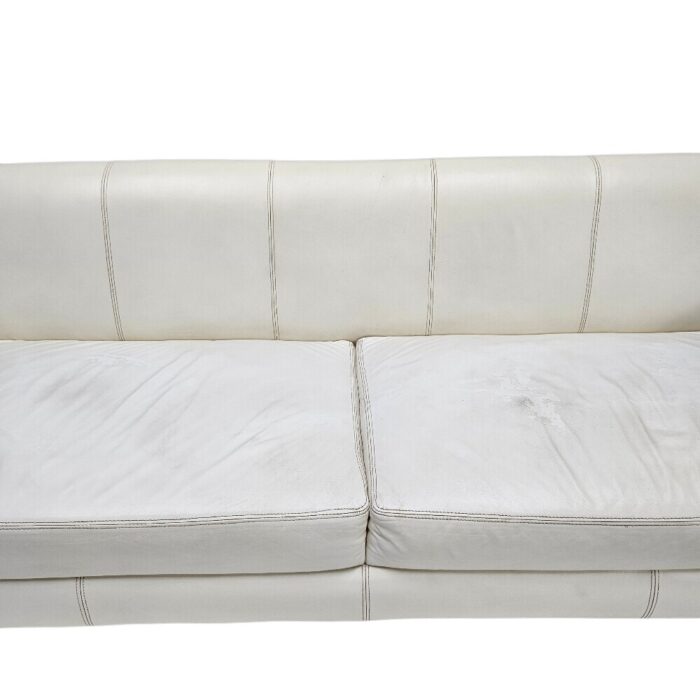 White-Leather-3-Div-JET-Couch-Close.jpg White-Leather-3-Div-JET-Couch-Close.jpg